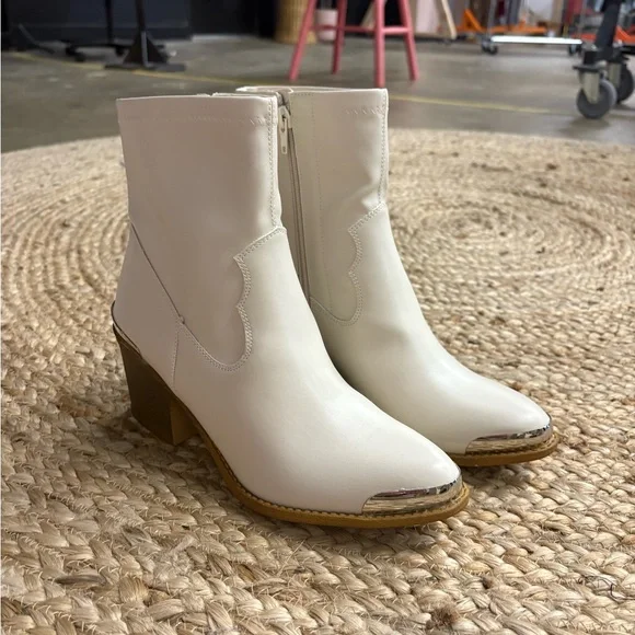 Dirty Laundry Cream Heeled Boots with Gold Accents - Picture 8 of 10